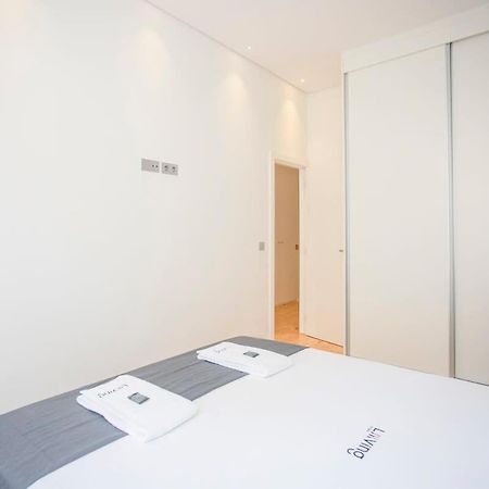 Liiiving In Porto-Mouzinho Residence Apartments ภายนอก รูปภาพ