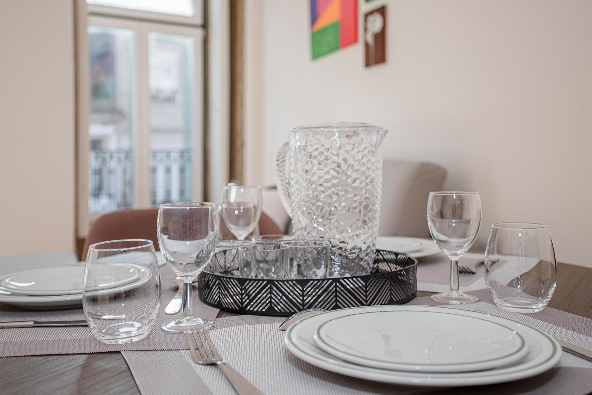 Liiiving In Porto-Mouzinho Residence Apartments ภายนอก รูปภาพ