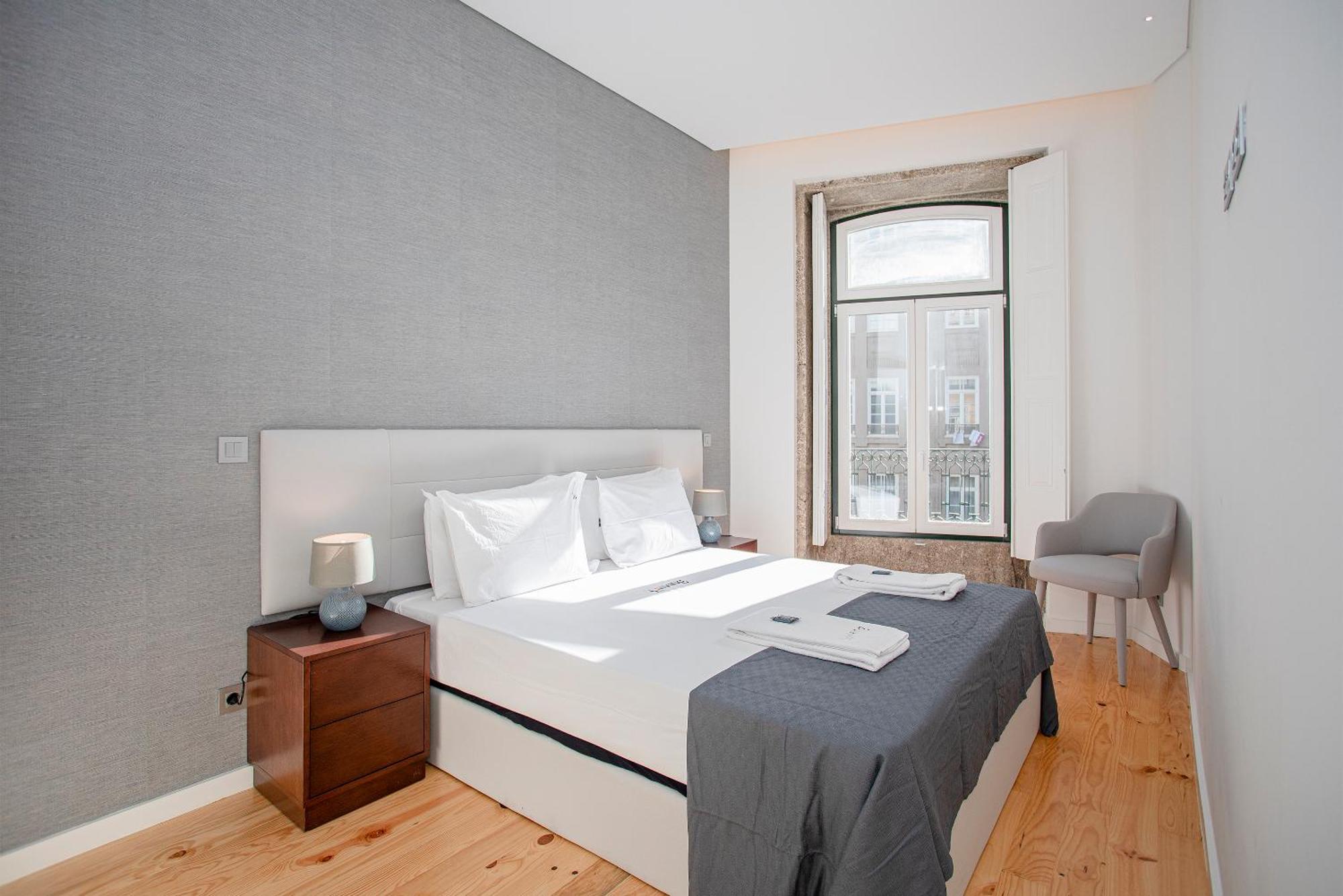 Liiiving In Porto-Mouzinho Residence Apartments ภายนอก รูปภาพ