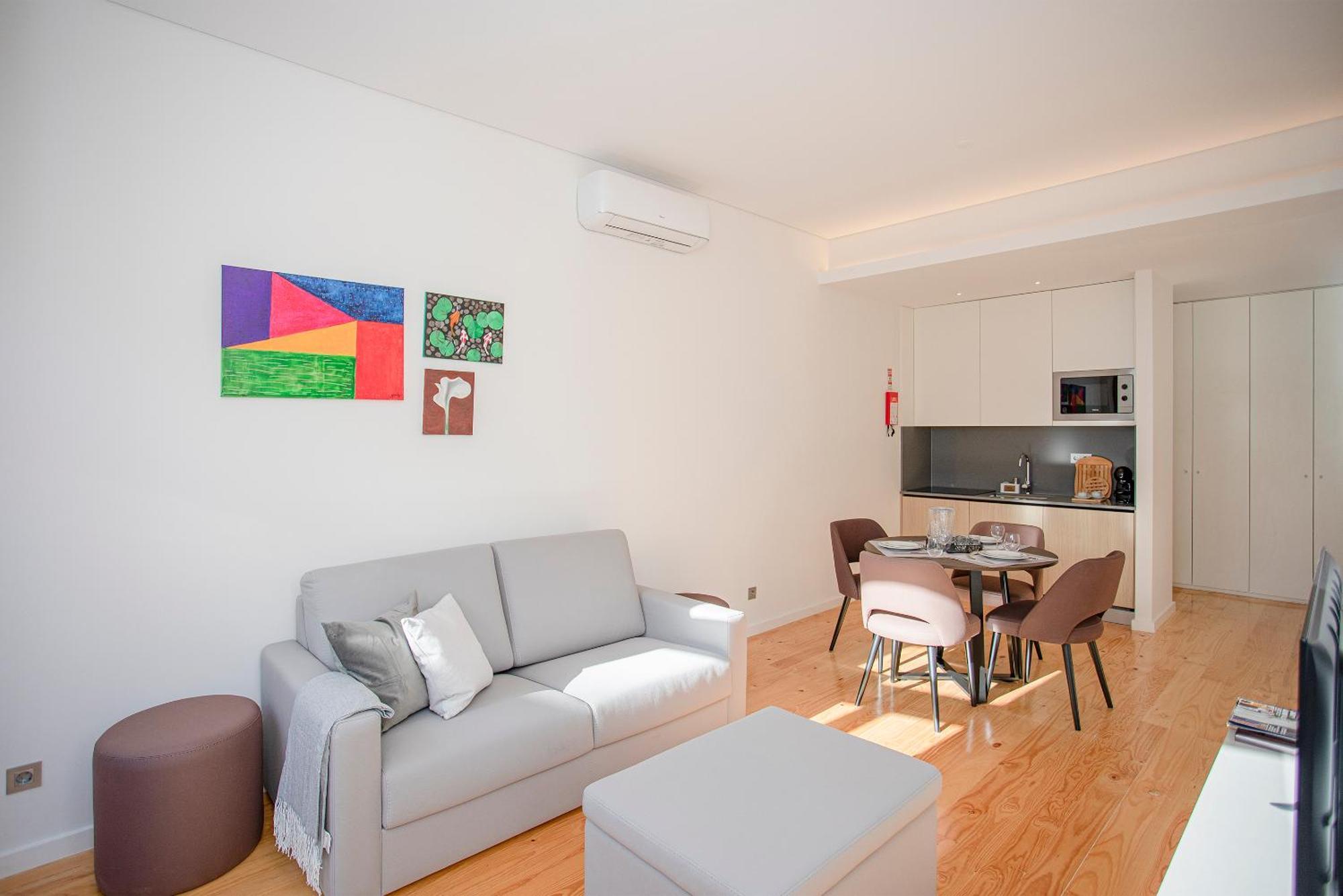 Liiiving In Porto-Mouzinho Residence Apartments ภายนอก รูปภาพ