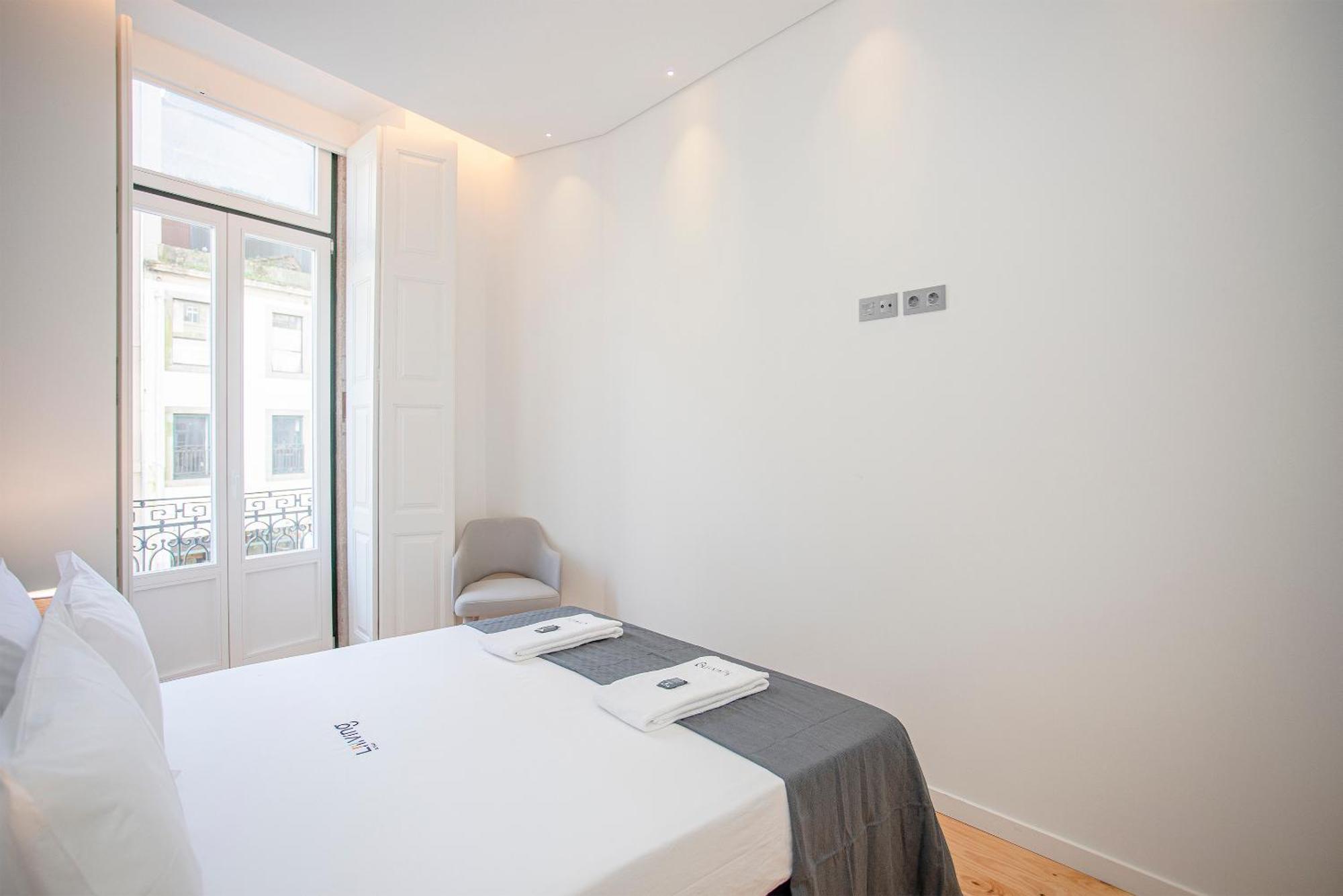 Liiiving In Porto-Mouzinho Residence Apartments ภายนอก รูปภาพ