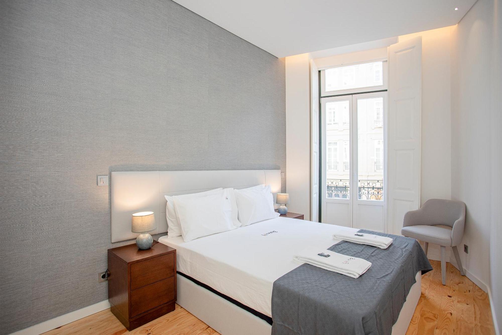 Liiiving In Porto-Mouzinho Residence Apartments ภายนอก รูปภาพ